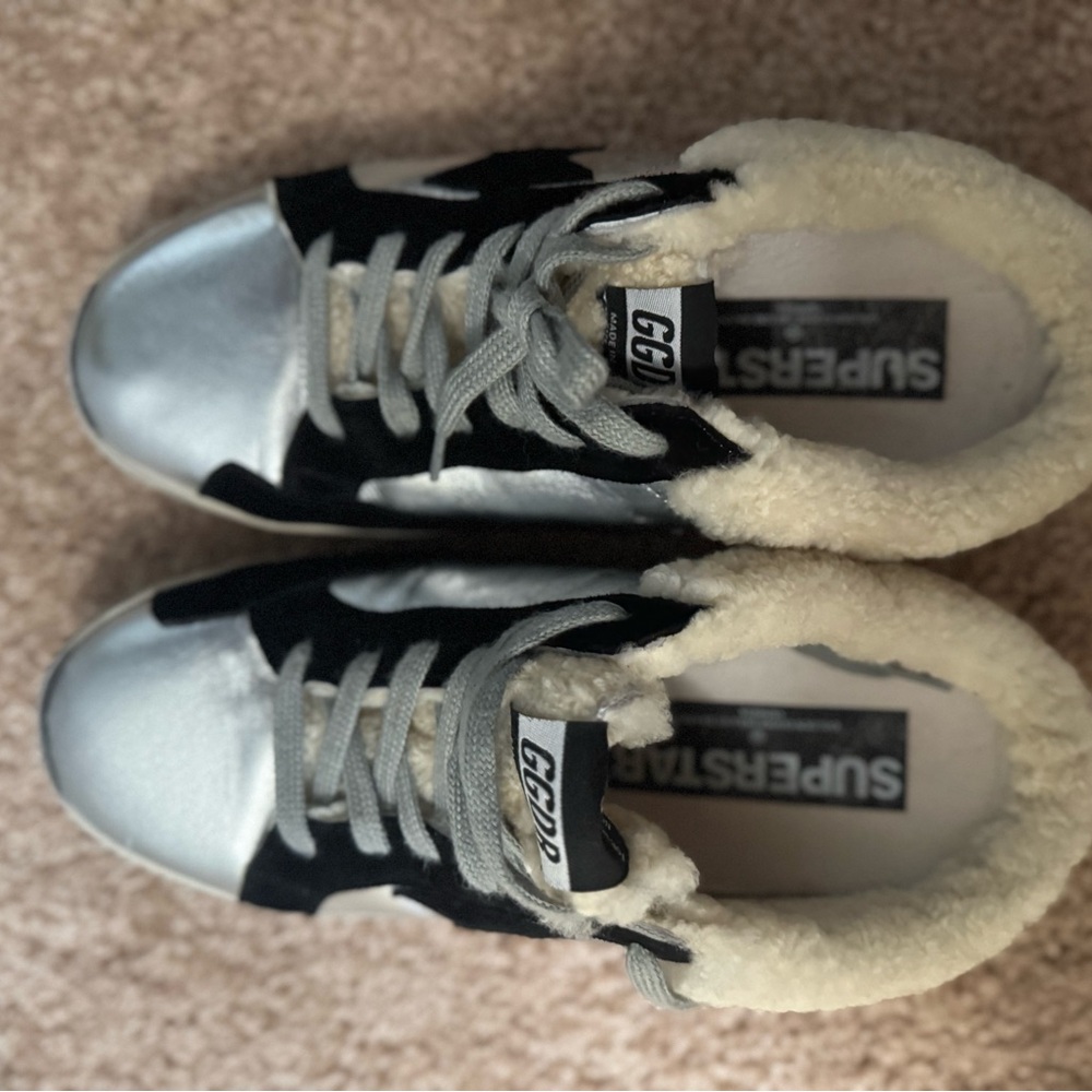 Golden Goose Sneakers - Picture 3 of 10